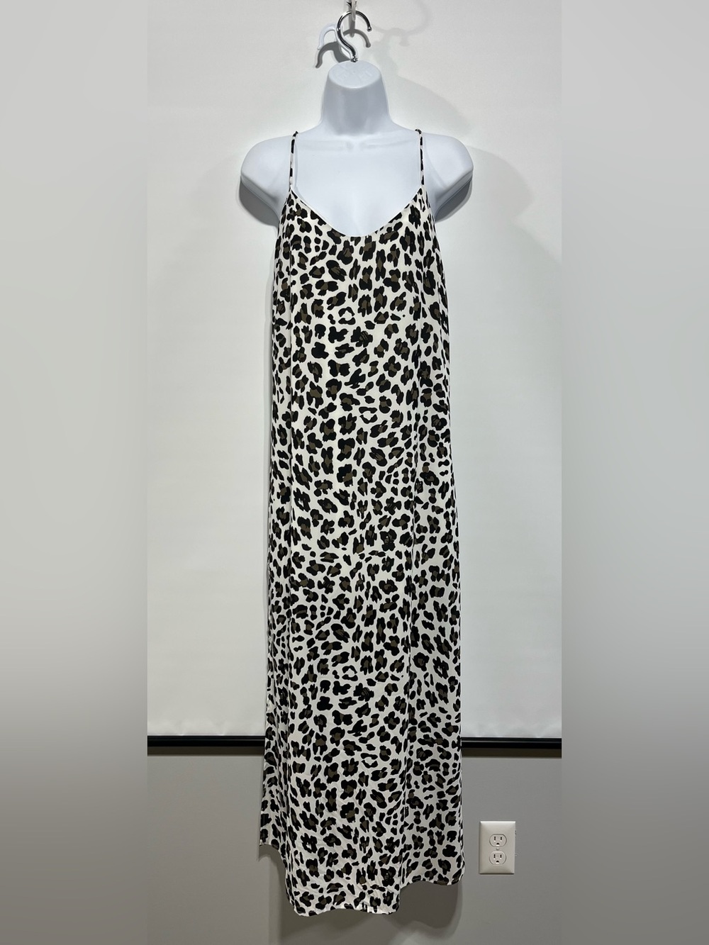HOPELY Black and White Leopard Print Slip Maxi‎ Dress Size Small